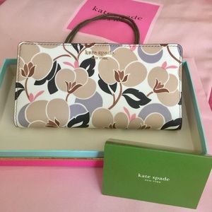 Kate Spade Cameron Breezy Leather Wallet Floral